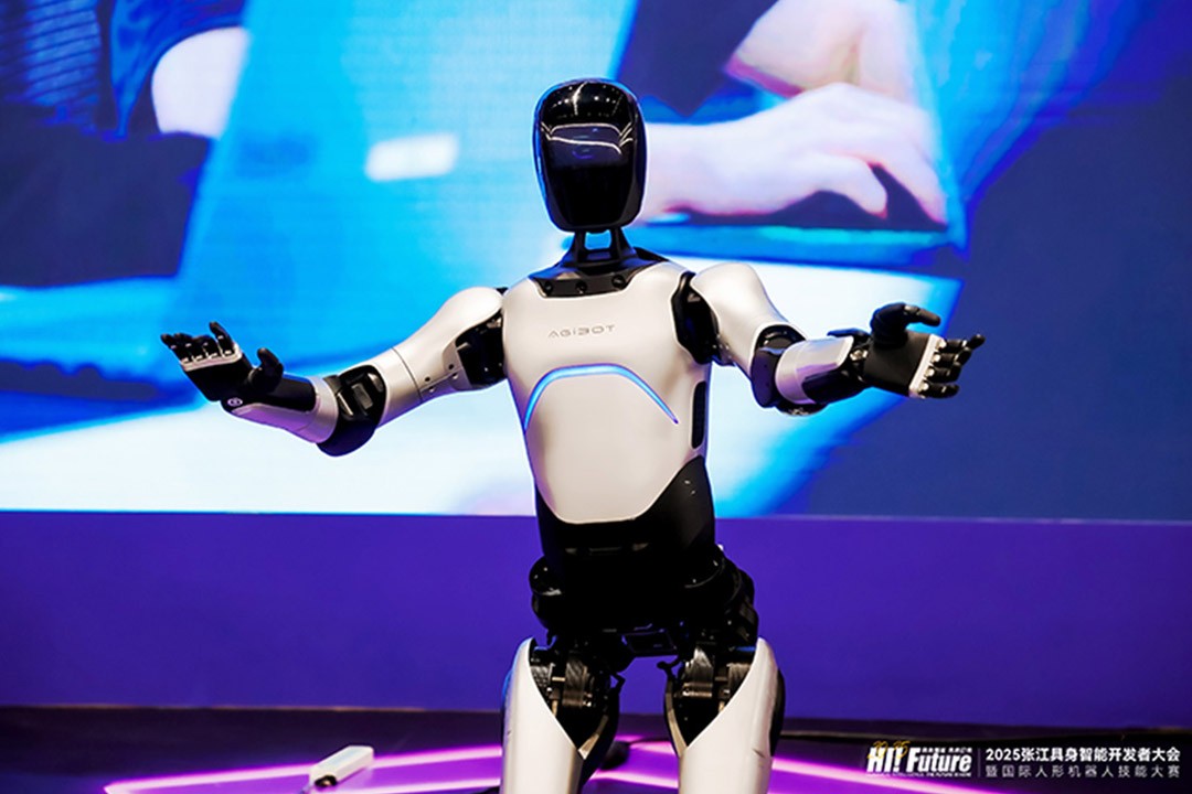 星空电竞-海信音响如何用“1/3体积”实现声场突围？